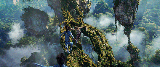 Những câu hỏi chưa được giải đáp trong Avatar 2: Ai là bố đẻ của Kiri?