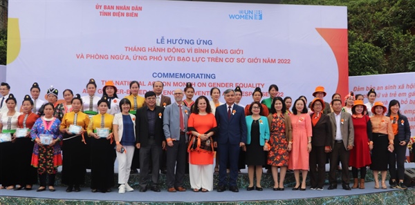 Lễ hưởng ứng vì bình đẳng giới và phòng ngừa, ứng phó với bạo lực trên cơ sở giới năm 2022 tại Điện Biên - Ảnh 1.