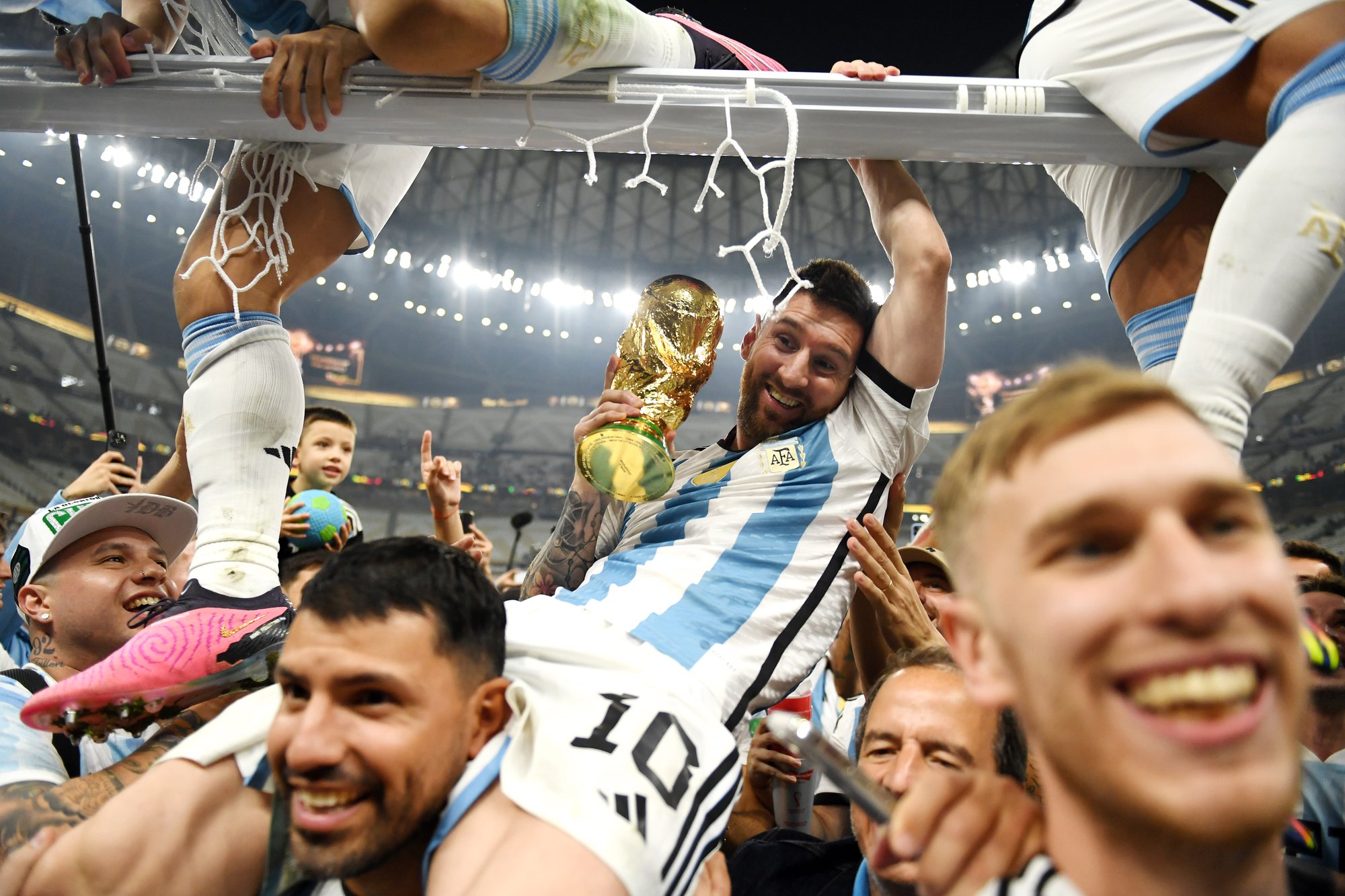 10 Bức Ảnh Đẹp Nhất World Cup 2022 Và Những Câu Chuyện Đằng Sau