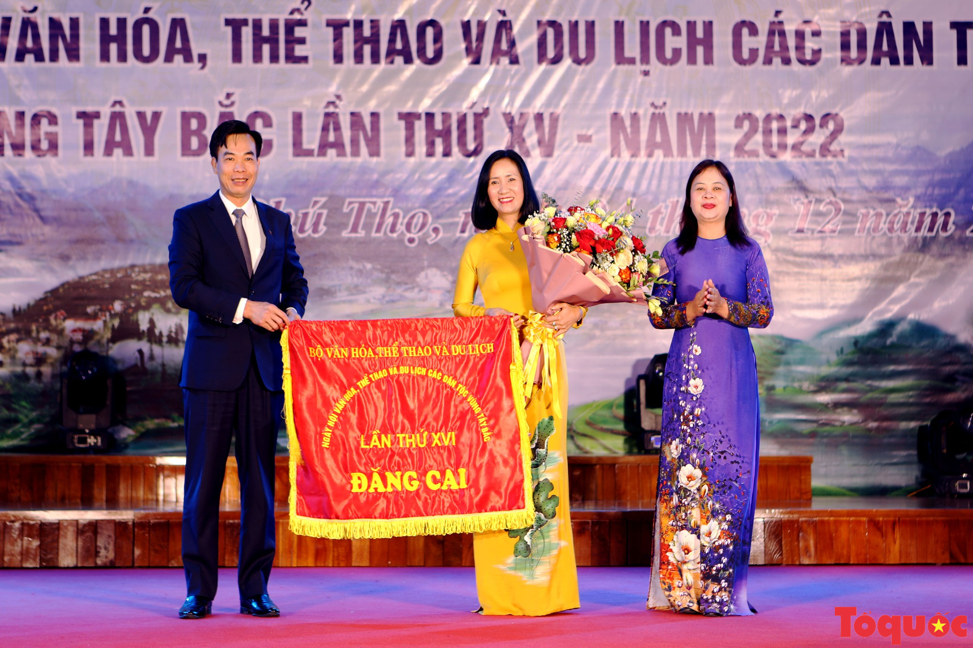 Bế mạc Ngày hội Văn hóa, Thể thao, Du lịch các dân tộc vùng Tây Bắc lần thứ XV - Ảnh 6.