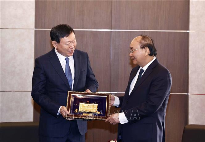 Chủ tịch nước Nguyễn Xuân Phúc tiếp lãnh đạo các tập đoàn lớn của Hàn Quốc - Ảnh 2.