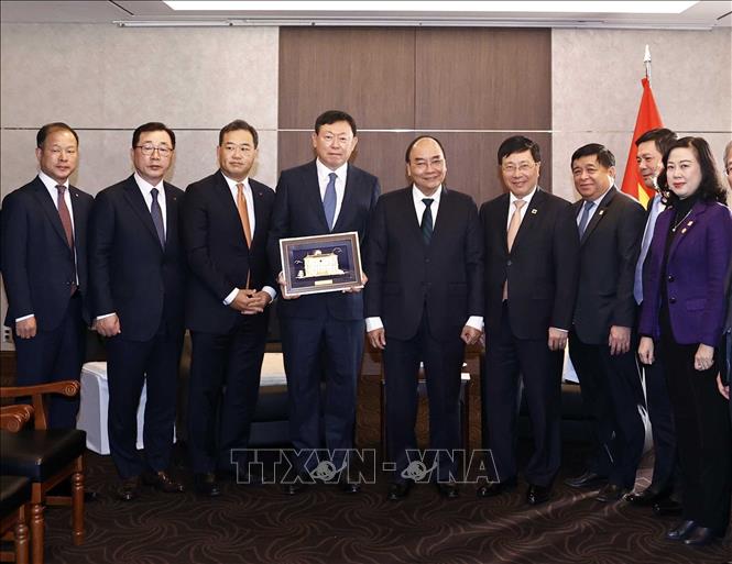 Chủ tịch nước Nguyễn Xuân Phúc tiếp lãnh đạo các tập đoàn lớn của Hàn Quốc - Ảnh 3.