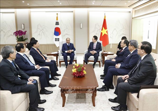 Lễ đón Chủ tịch nước Nguyễn Xuân Phúc thăm cấp Nhà nước tới Hàn Quốc - Ảnh 4.
