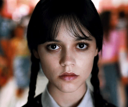 Sao nữ trẻ đẹp thủ vai Wednesday Addams: Từ vai quần chúng Marvel đến kỷ lục ở tuổi 20 - Ảnh 5.