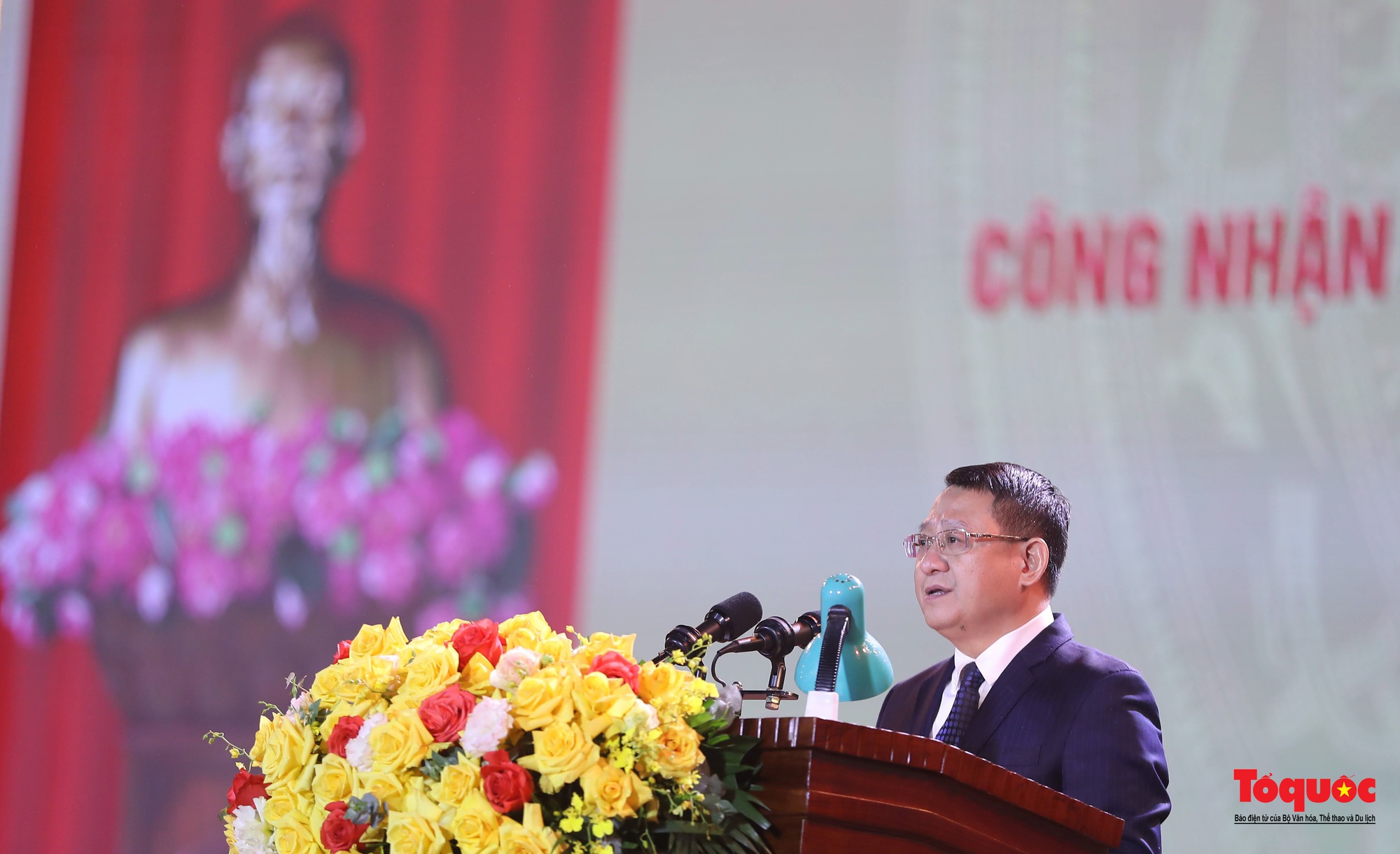 Hà Nội: Huyện Mê Linh đón nhận danh hiệu đạt chuẩn nông thôn mới và đón nhận Huân chương Lao động hạng Ba - Ảnh 13.