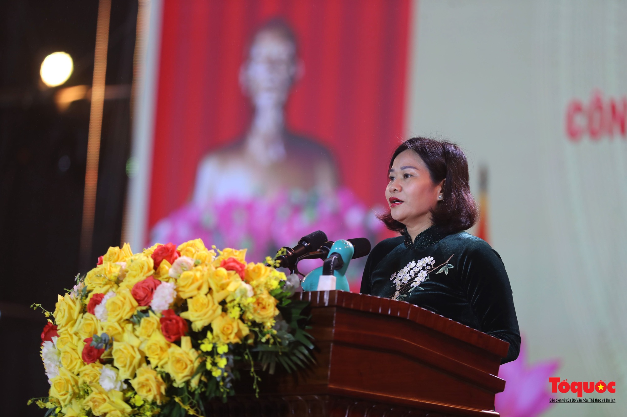 Hà Nội: Huyện Mê Linh đón nhận danh hiệu đạt chuẩn nông thôn mới và đón nhận Huân chương Lao động hạng Ba - Ảnh 20.