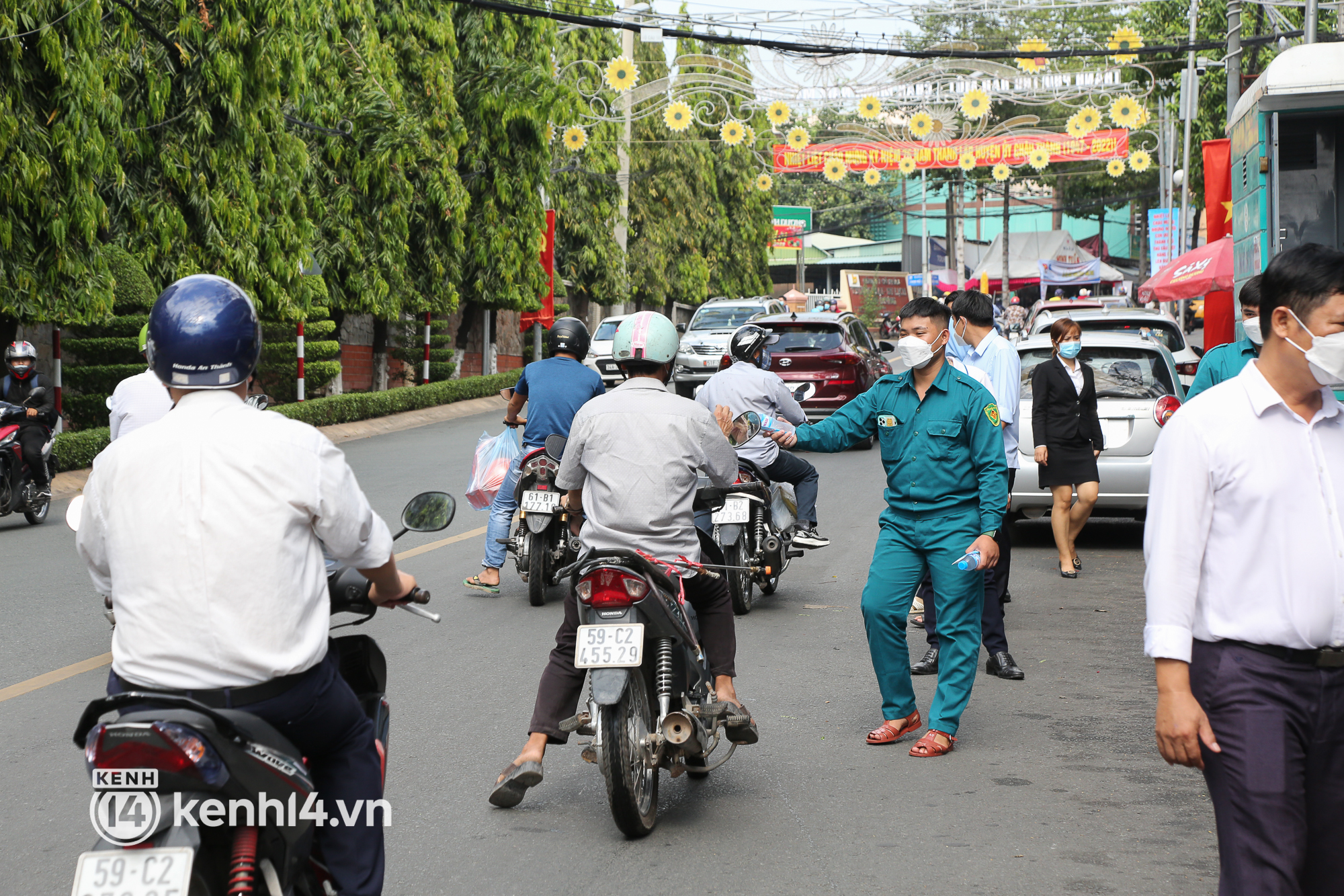 Bình Dương năm nào cũng có 1 lễ hội mà ở đó cái gì cũng miễn phí, bất cứ du khách nào đều cảm thấy ấm lòng! - Ảnh 10.