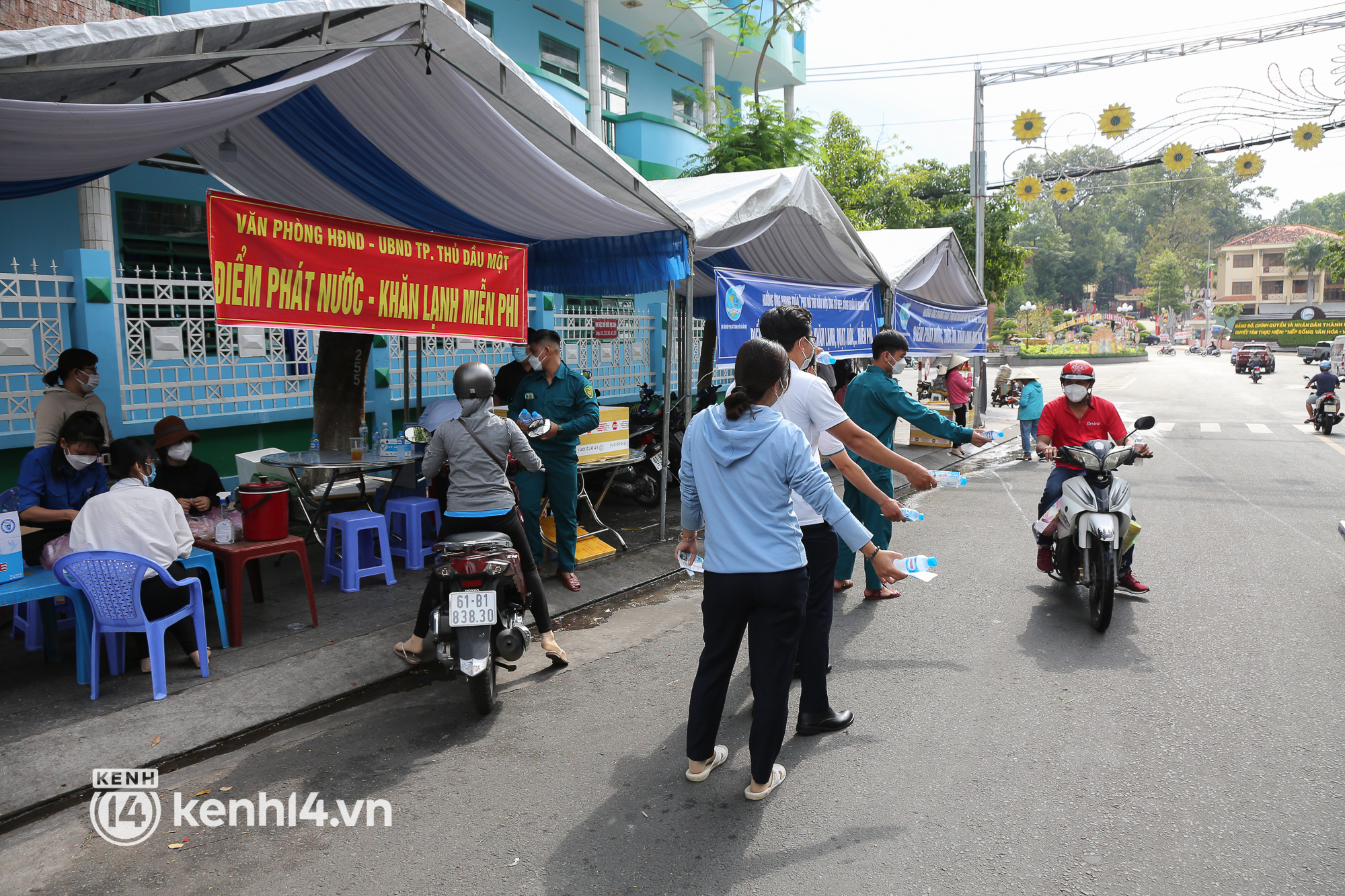 Bình Dương năm nào cũng có 1 lễ hội mà ở đó cái gì cũng miễn phí, bất cứ du khách nào đều cảm thấy ấm lòng! - Ảnh 9.