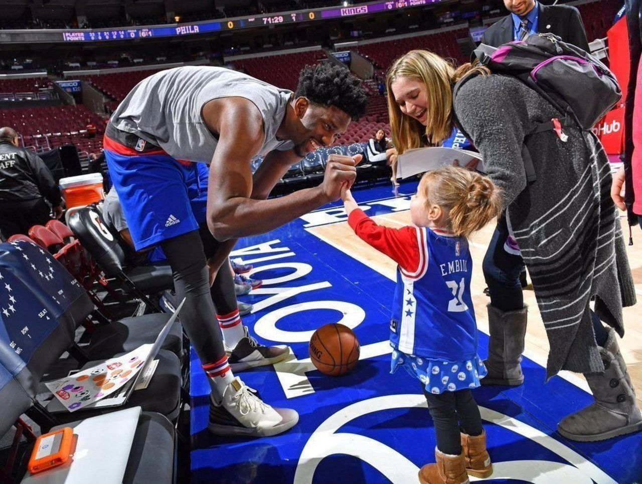 Joel Embiid từng suýt bỏ dở sự nghiệp bóng rổ trong những phút yếu lòng - Ảnh 4.