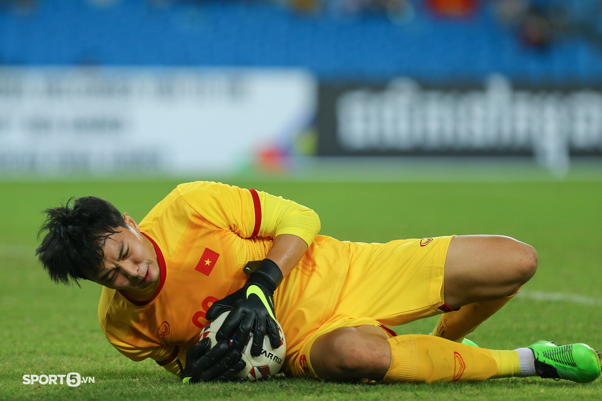 Đằng sau màn ăn mừng của cầu thủ mở màn loạt penalty cho U23 Việt Nam - Ảnh 5.