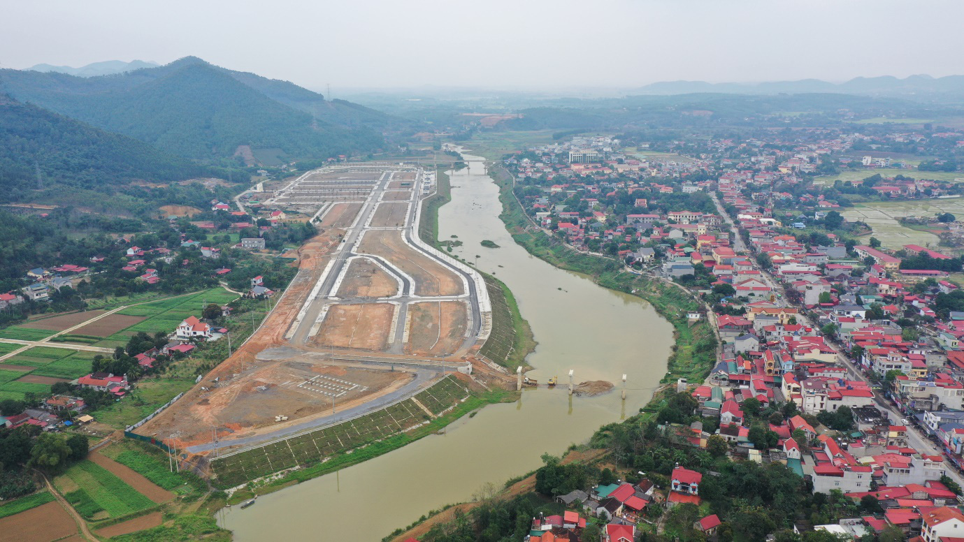 Thanh Sơn Riverside Garden (Phú Thọ) hút khách trong ngày ra mắt - Ảnh 1.