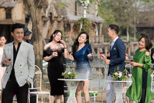 Phương Oanh thú nhận về cân nặng sau Hương vị tình thân, được Mạnh Trường trấn an khi bốc phải lời chúc năm mới nói về diễn xuất - Ảnh 3.