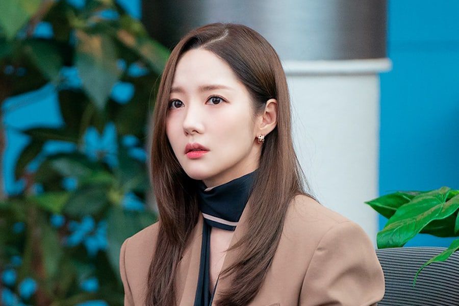 Bộ ba nhan sắc sắp bùng nổ đầu năm 2022: Son Ye Jin - Park Min Young cạnh tranh với mỹ nhân 18  Han So Hee - Ảnh 3.