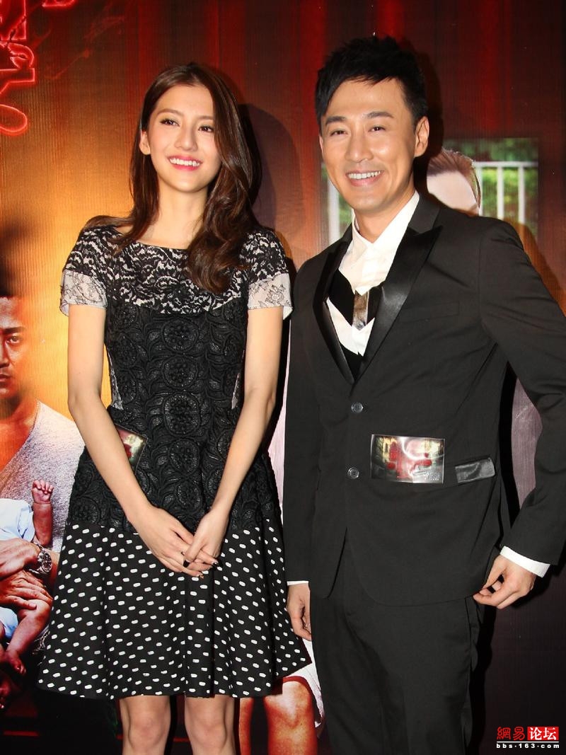 Trương Vô Kỵ già nhất màn ảnh: Giàu có nổi danh Hong Kong, yêu toàn chân dài tai tiếng - Ảnh 5.