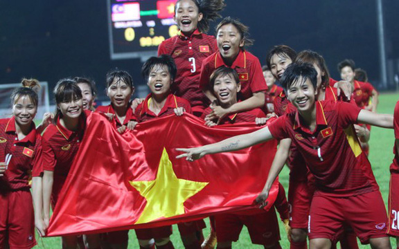 Tấm vé lịch sử tham dự World Cup: Cơ hội thay đổi cho bóng đá nữ Việt Nam - Ảnh 2.