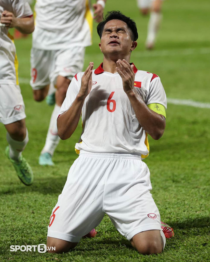 5 cầu thủ U23 Việt Nam được tiến cử đá SEA Games 31 có điều gì đặc biệt? - Ảnh 2.
