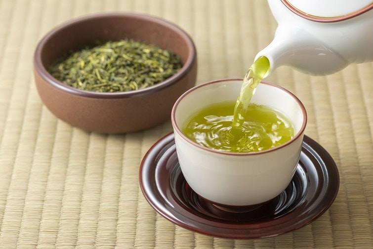Thêm thứ này vào trà xanh và uống mỗi ngày, cơ thể sẽ tự nhiên trẻ ra, đốt mỡ nhanh và tăng hấp thụ chất ngừa ung thư lên 5 lần - Ảnh 1.