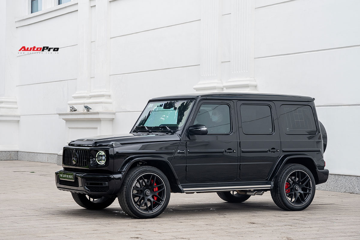 Chủ SUV thuộc top uống xăng Mercedes-AMG G 63 xót xa khi tiếp nhiên liệu với giá xăng ngày càng tăng cao - Ảnh 2.