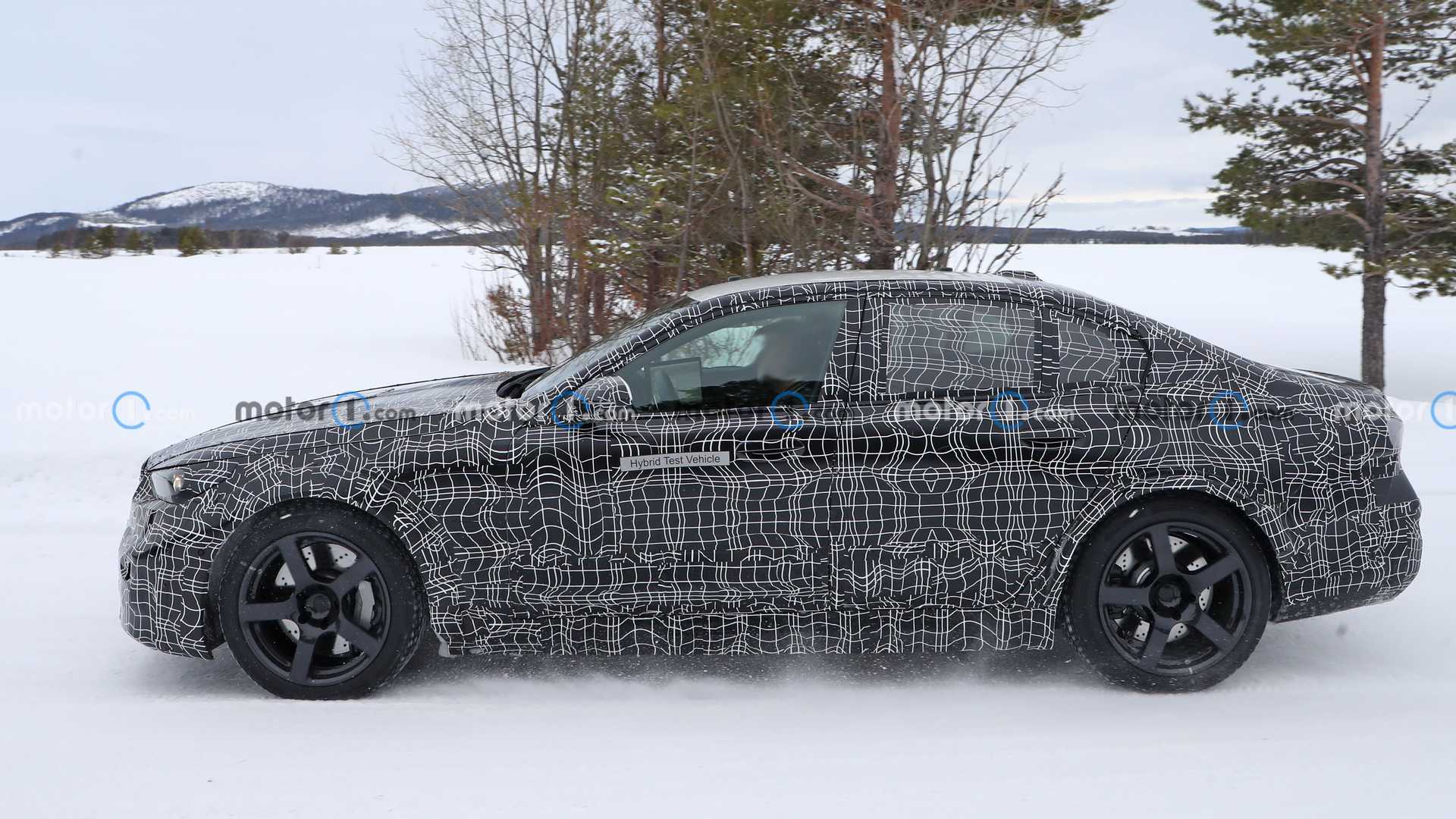 BMW M5 sẵn sàng lên đời với một nâng cấp bất đắc dĩ - Ảnh 3.