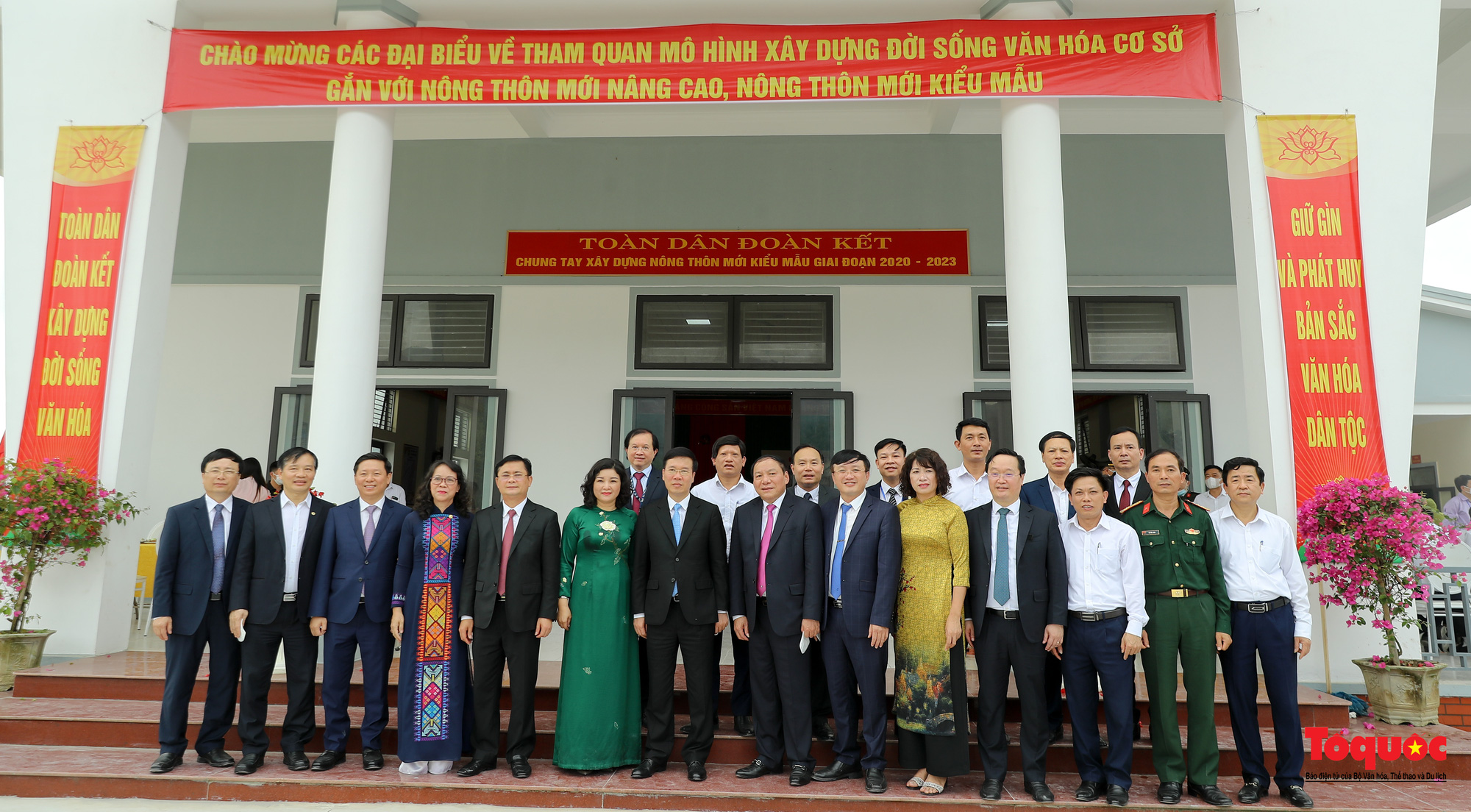 Lãnh đạo Đảng và Nhà nước thăm mô hình văn hóa cơ sở gắn nông thôn mới nâng cao, kiểu mẫu tại Nam Đàn - Ảnh 13.