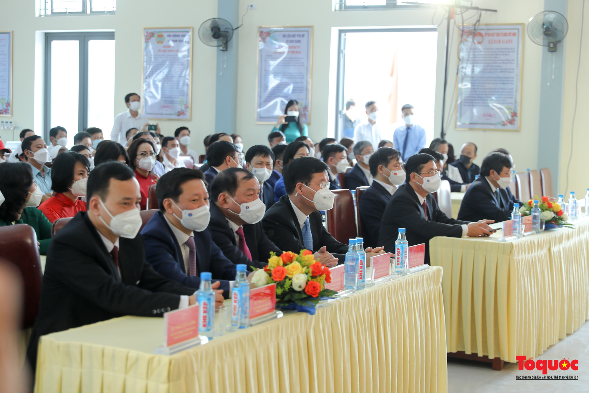 Lãnh đạo Đảng và Nhà nước thăm mô hình văn hóa cơ sở gắn nông thôn mới nâng cao, kiểu mẫu tại Nam Đàn - Ảnh 2.