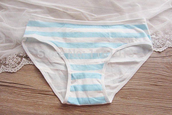 Thời điểm phụ nữ nhất định phải vứt bỏ quần lót: Việc làm tuy đơn giản nhưng giúp chị em ngừa ung thư cổ tử cung hiệu quả - Ảnh 1.