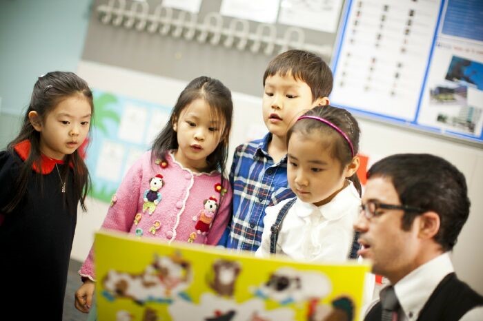 Phát hiện mới nhất của giáo sư Stanford: Khoảng cách giữa đứa trẻ bình thường và thiên tài phụ thuộc vào việc chúng có kiểu suy nghĩ này hay không