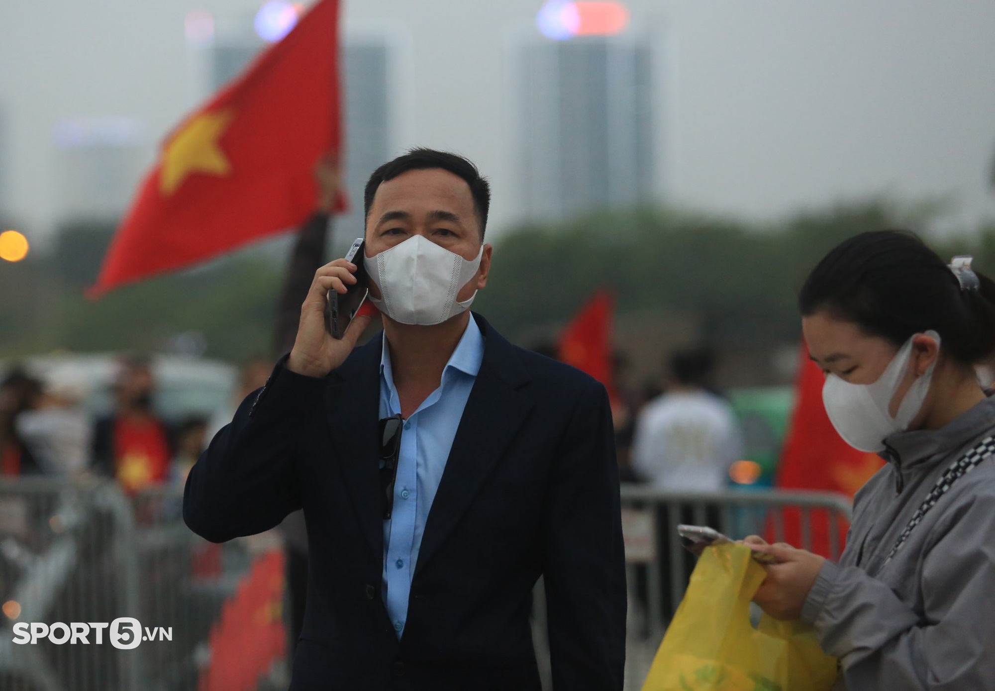 Bố tiền đạo Tiến Linh: &quot;Mong các cầu thủ ĐT Việt Nam thi đấu tốt, giữ sức khỏe và giành 3 điểm&quot; - Ảnh 1.