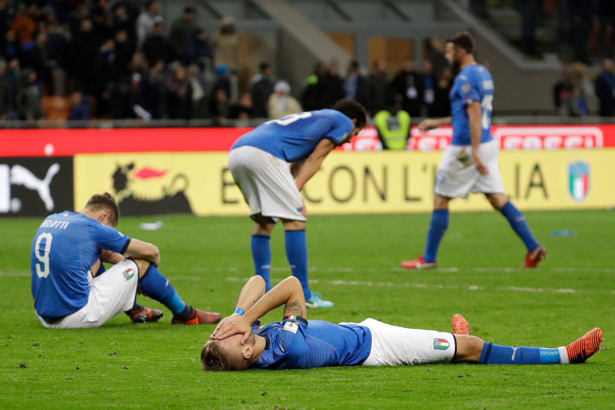 Italy tạo hàng loạt thống kê &quot;thảm họa&quot; sau thất bại lịch sử trước Bắc Macedonia - Ảnh 1.