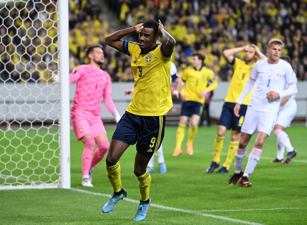 Thụy Điển nghẹt thở tiến vào trận tranh vé dự Word Cup 2022 - Ảnh 1.