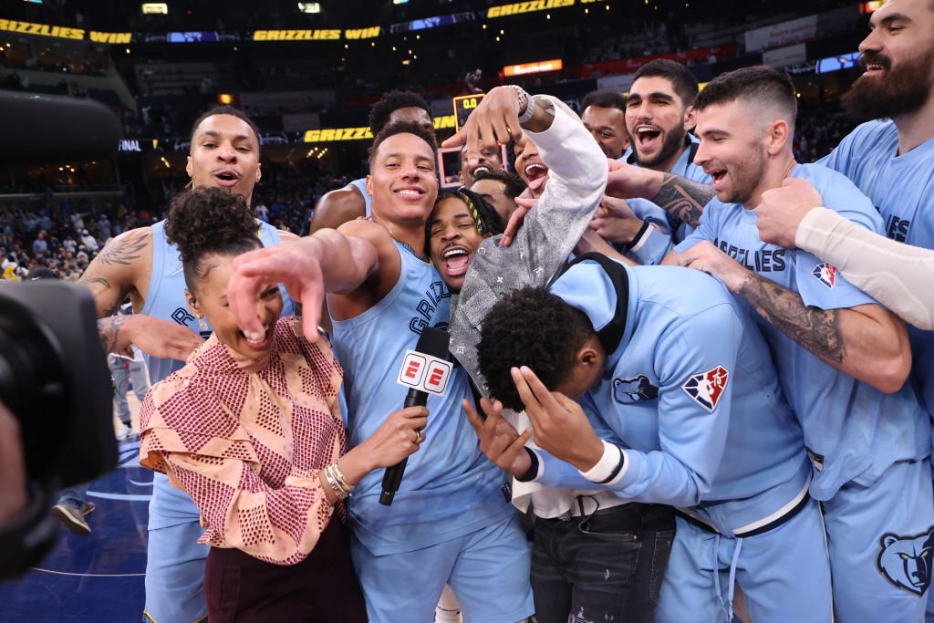 &quot;Ngựa ô&quot; Memphis Grizzlies chính thức góp mặt tại Playoffs 2022 - Ảnh 3.