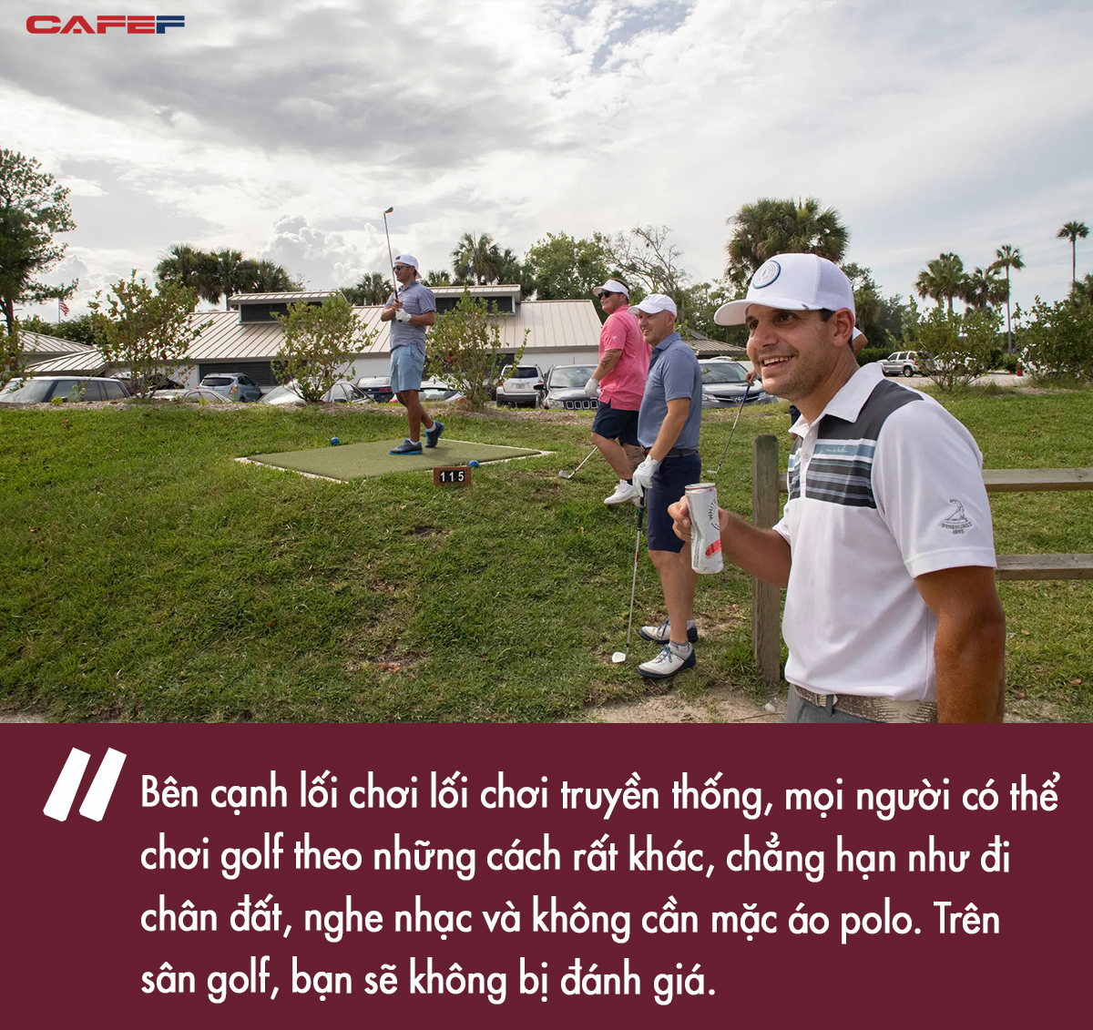 Chán phong cách thượng lưu, người Mỹ chuyển sang chơi golf kiểu bình dân, khiến Tiger Woods cũng phải đu trend: Vừa đánh vừa ăn uống, thậm chí đi chân đất... cũng chẳng sao - Ảnh 3.