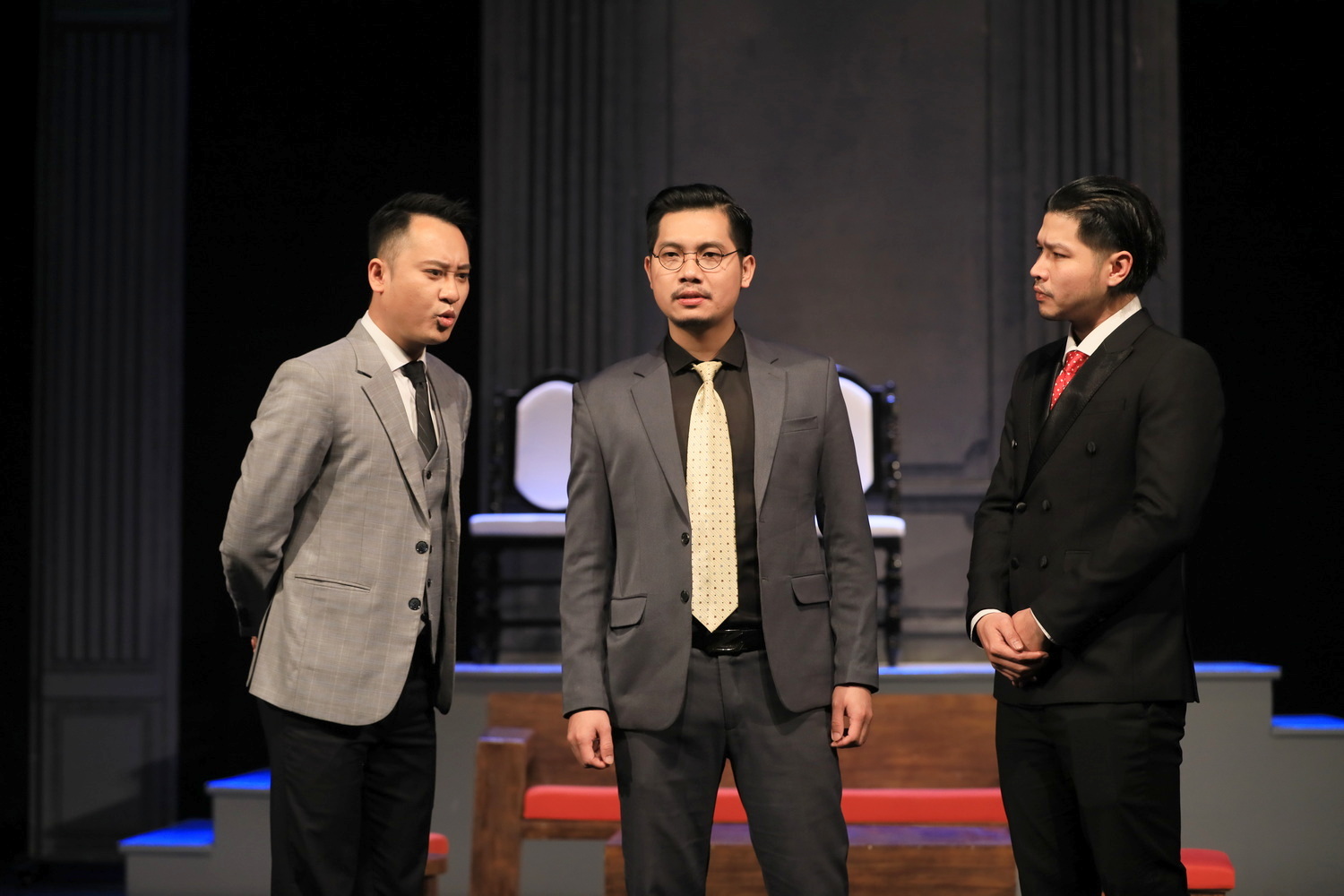 Hàng loạt diễn viên &quot;Vũ trụ VTV&quot; hội ngộ trên sân khấu, Lương Thu Trang tuyên bố thất vọng vì Thanh Sơn  - Ảnh 8.