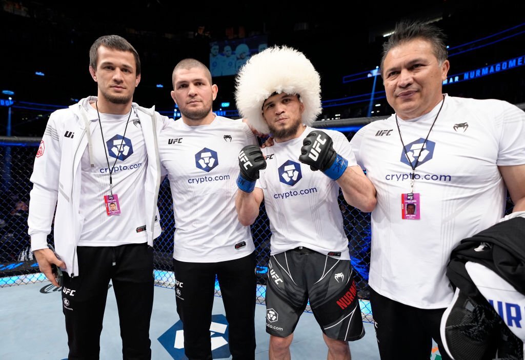 &quot;HLV&quot; Khabib vui buồn lẫn lộn tại UFC 272 - Ảnh 2.