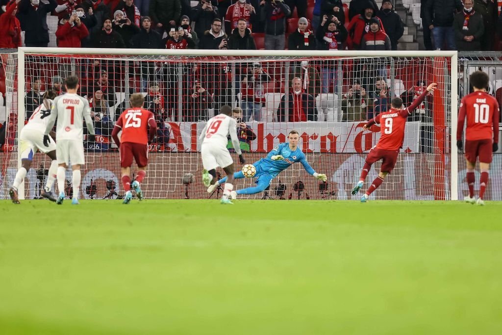 Bayern nghiền nát Salzburg chỉ trong 30 phút để vào tứ kết Champions League - Ảnh 3. Bayern nghiền nát Salzburg chỉ trong 30 phút để vào tứ kết Champions League - Ảnh 3.