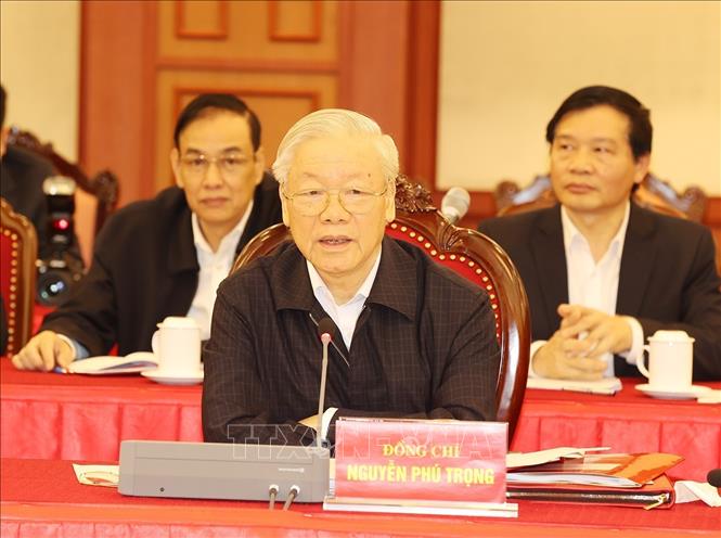 Tổng Bí thư chủ trì cuộc họp Bộ Chính trị về phát triển Hà Nội - Ảnh 1.