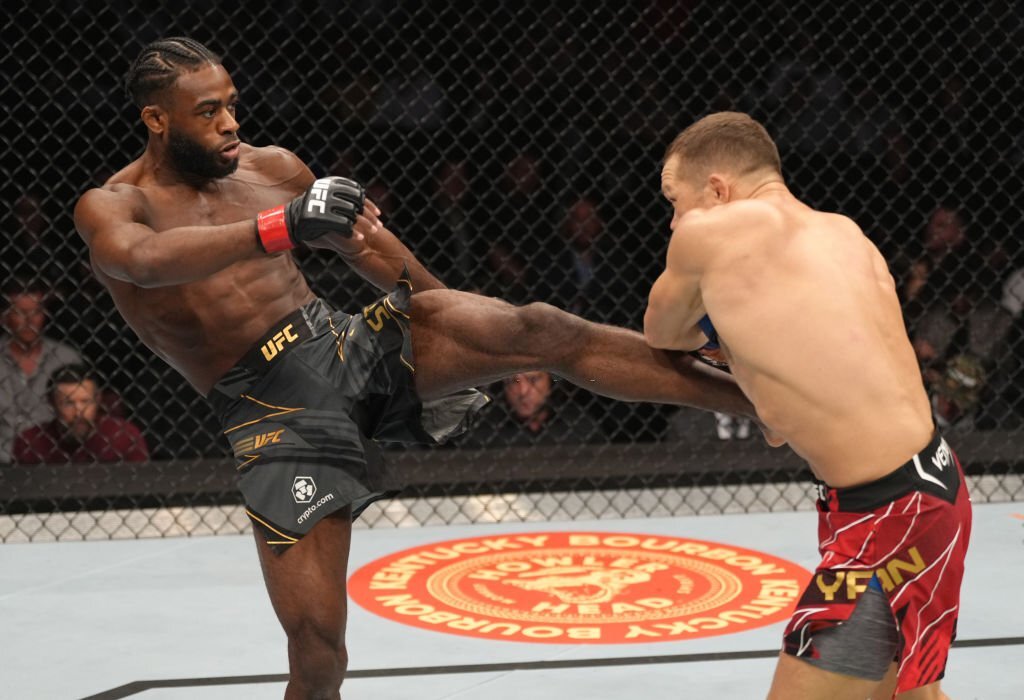 Đối thủ phù hợp cho Khamzat Chimaev cùng dàn sao sau khi sự kiện UFC 273 khép lại - Ảnh 4.