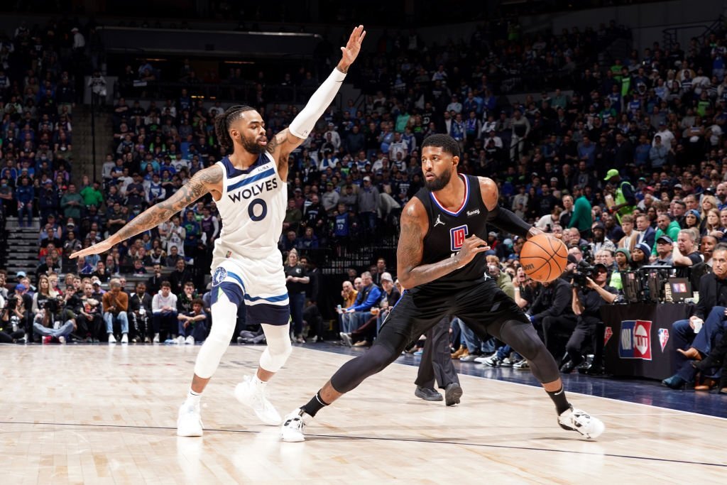 Minnesota Timberwolves lội ngược dòng đầy cảm xúc trên sân nhà - Ảnh 2.