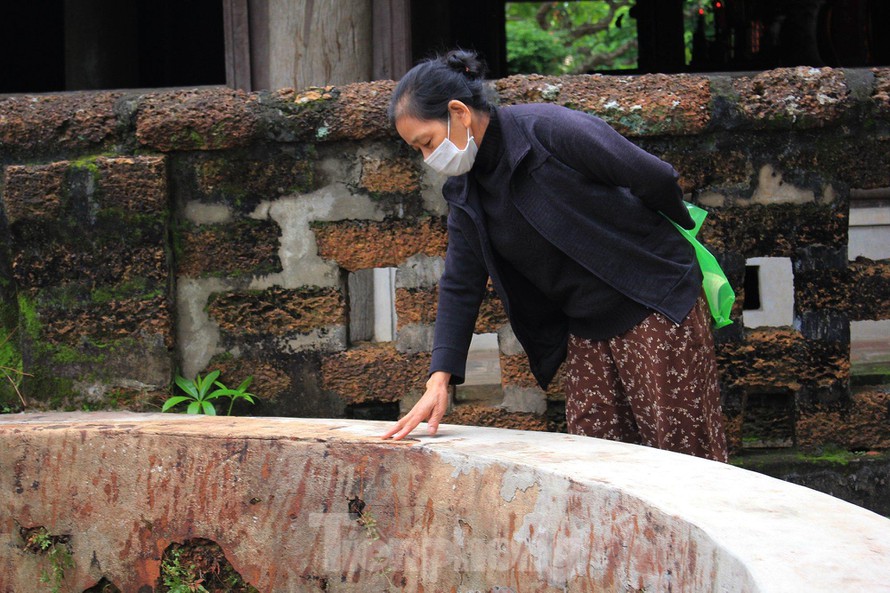 Bí ẩn giếng cổ tồn tại gần 4 thế kỷ ở Hà Nội, được dân làng coi là báu vật - Ảnh 3.