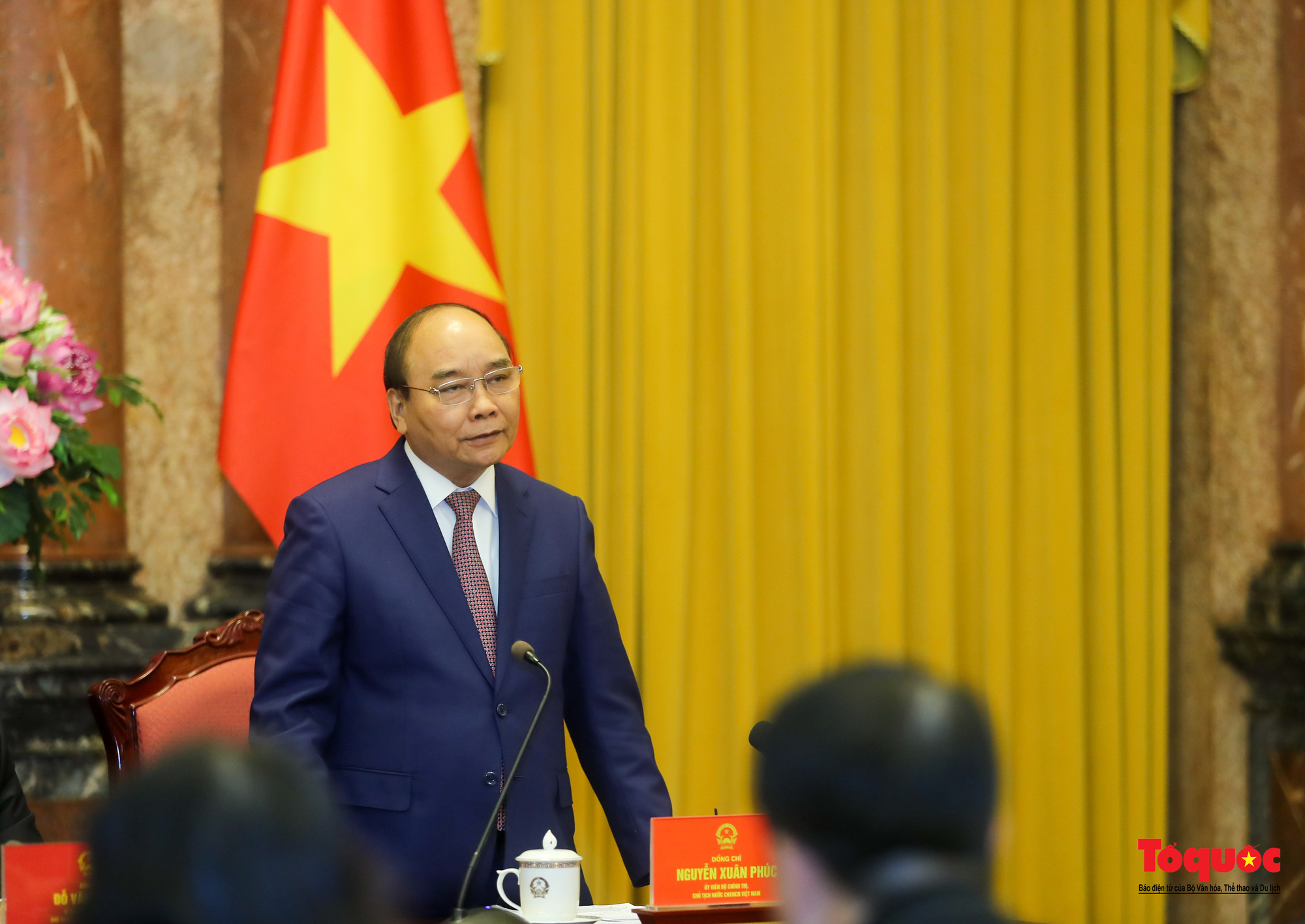 Chủ tịch nước Nguyễn Xuân Phúc gặp mặt già làng, trưởng bản, nghệ nhân người dân tộc thiểu số tiêu biểu - Ảnh 5.