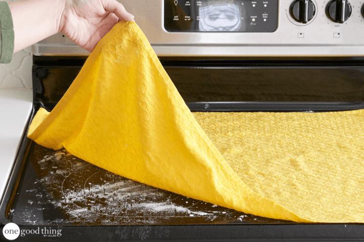 Làm sạch bếp từ chưa bao giờ nhanh gọn, tiện lợi đến thế với nguyên liệu có sẵn trong nhà bếp - Ảnh 8.