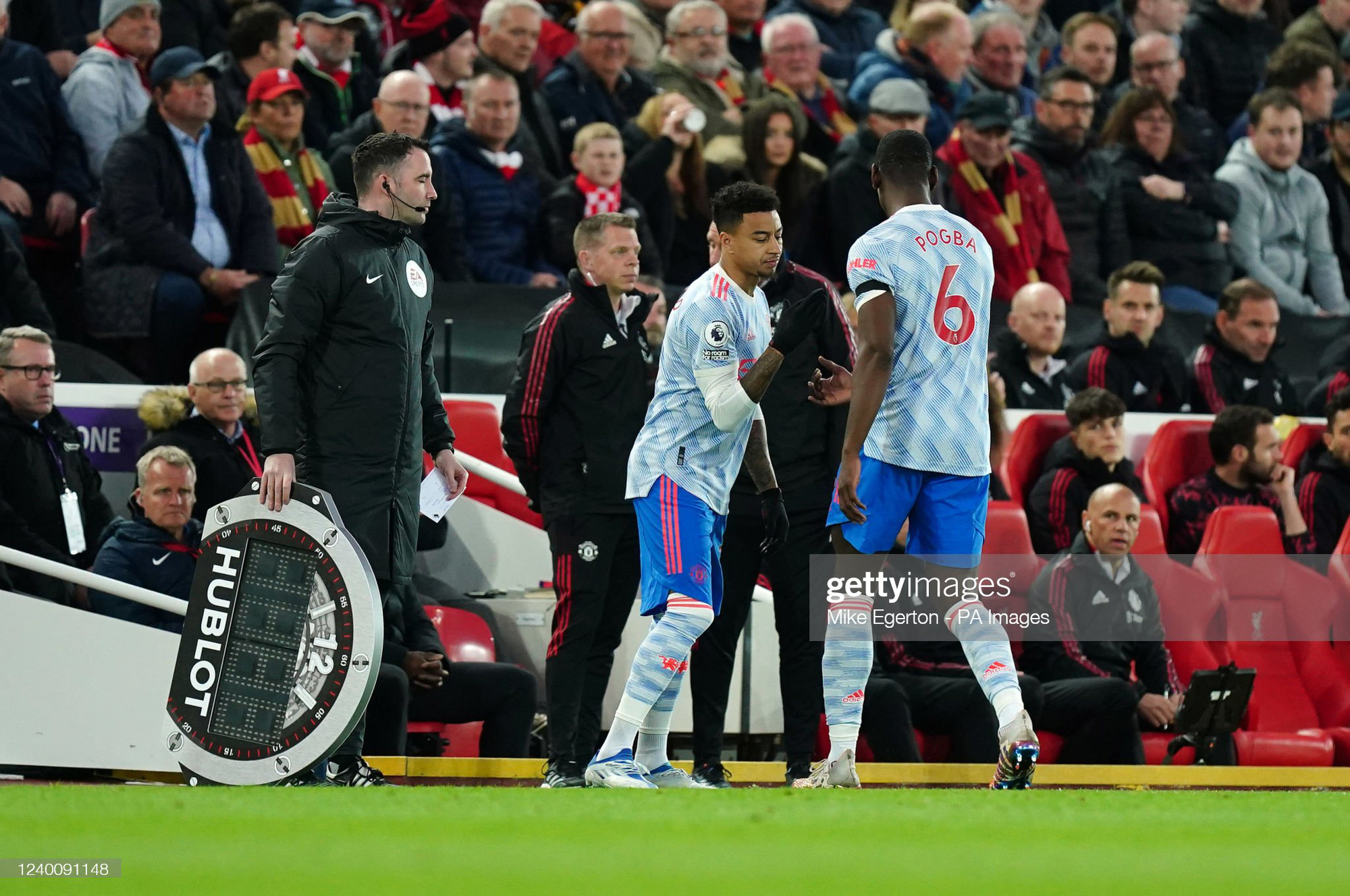 Trực tiếp Liverpool 2-0 MU (HT): Thêu hoa dệt gấm, Salah phá lưới Quỷ đỏ - Ảnh 6.