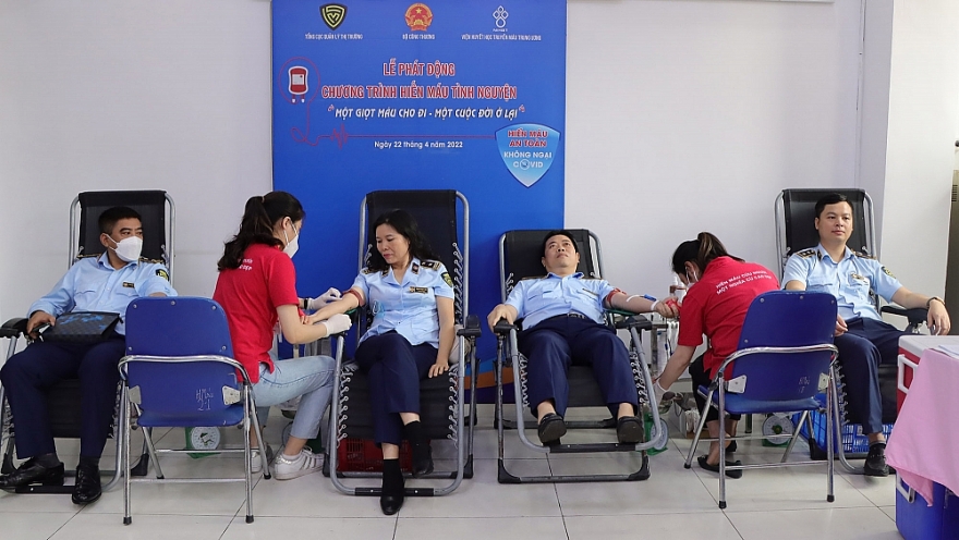 Lực lượng Quản lý thị trường góp trên 822.955ml máu vào quỹ máu quốc gia - Ảnh 23.