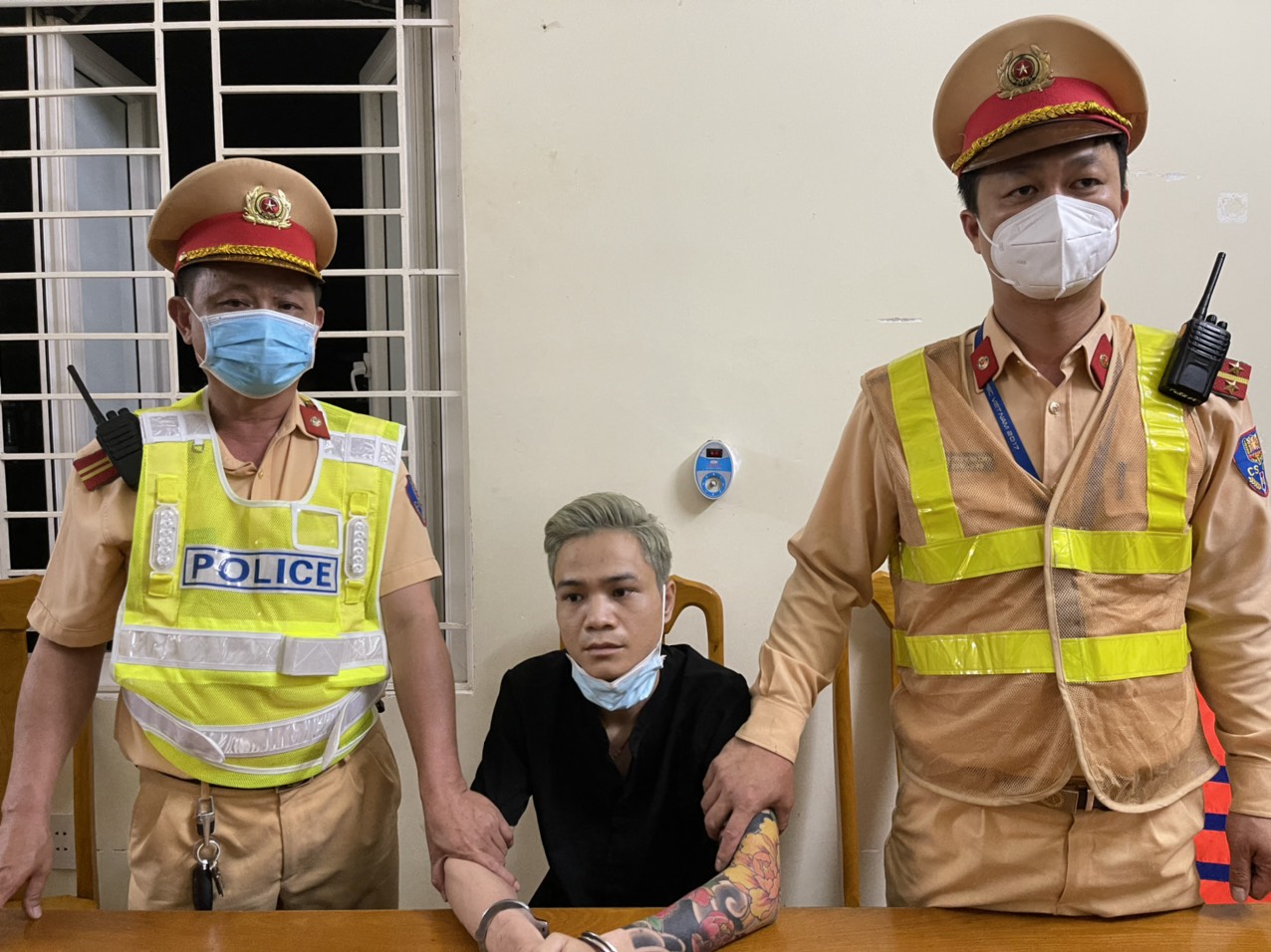 Khởi tố gã thanh niên giết người phụ nữ tại chung cư mini ở Hà Nội, đối diện mức án cao nhất là tử hình - Ảnh 1.