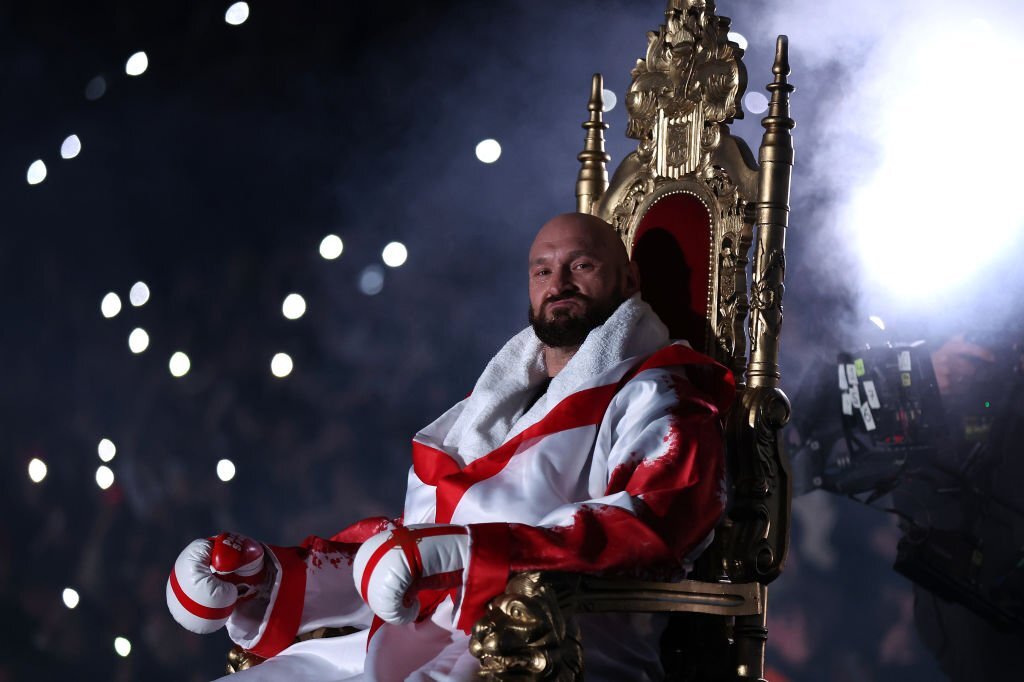 Tyson Fury ở đâu trong danh sách những tay đấm hạng nặng vĩ đại nhất mọi thời? - Ảnh 2.