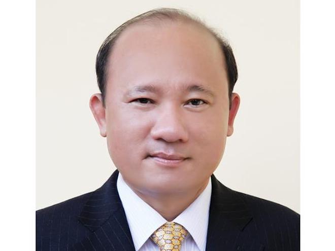 Kỷ luật 2 nguyên Bí thư Tỉnh ủy, 2 nguyên Chủ tịch UBND tỉnh Bình Thuận - Ảnh 3.