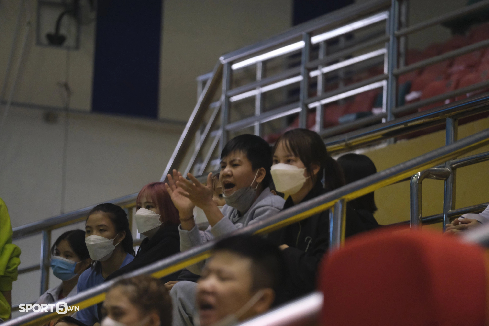 Không phải SEA Games, Thu Nhi sẽ thi đấu giải vô địch Boxing nữ thế giới - Ảnh 1.