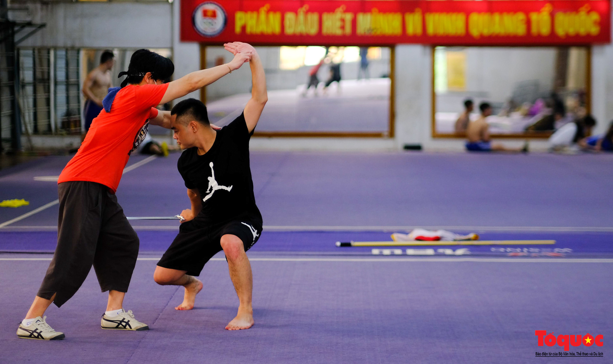 Mồ hôi rơi tại lò luyện vàng của Wushu Việt Nam - Ảnh 19.
