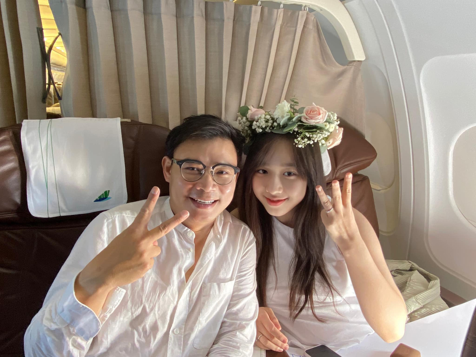 Vị hôn thê của triệu phú công nghệ Hùng Đinh nghỉ việc ở VTV về làm CEO, thông báo tin vui lớn của cả gia đình - Ảnh 1.