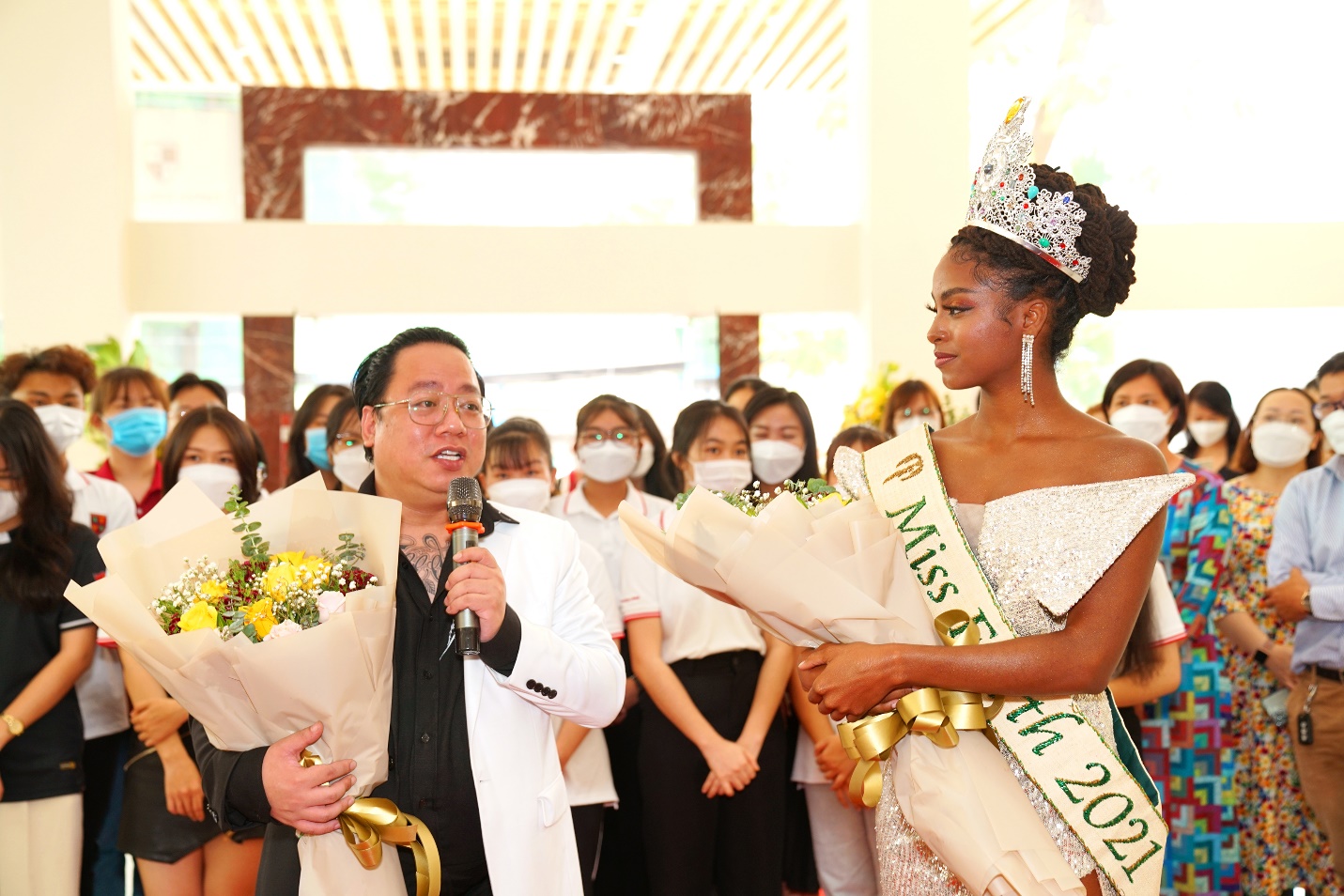 Sinh viên “trường nhà người ta đây rồi: Gặp nhân vật xịn xò, môi trường học chuẩn quốc tế - Ảnh 3.